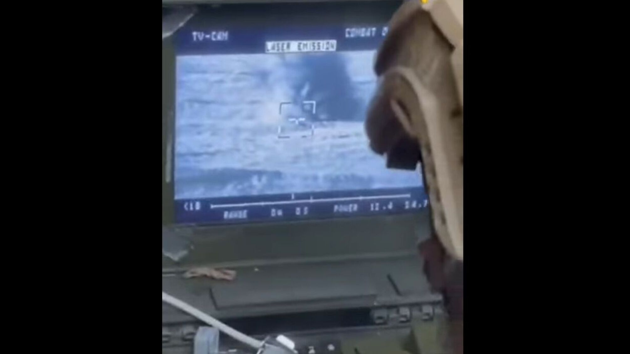 бійці Нацгвардії знищили два ворожі танки