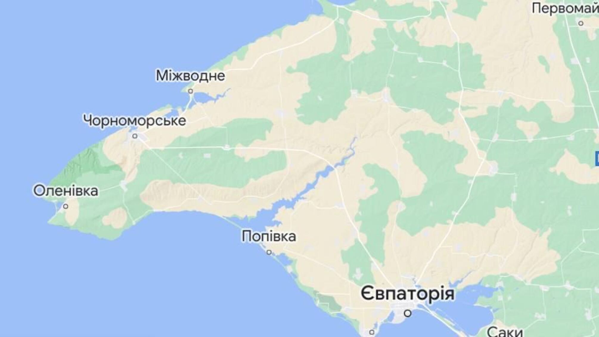У Криму знову 'бавовни': місцеві жителі повідомляють про вибухи у Міжводному