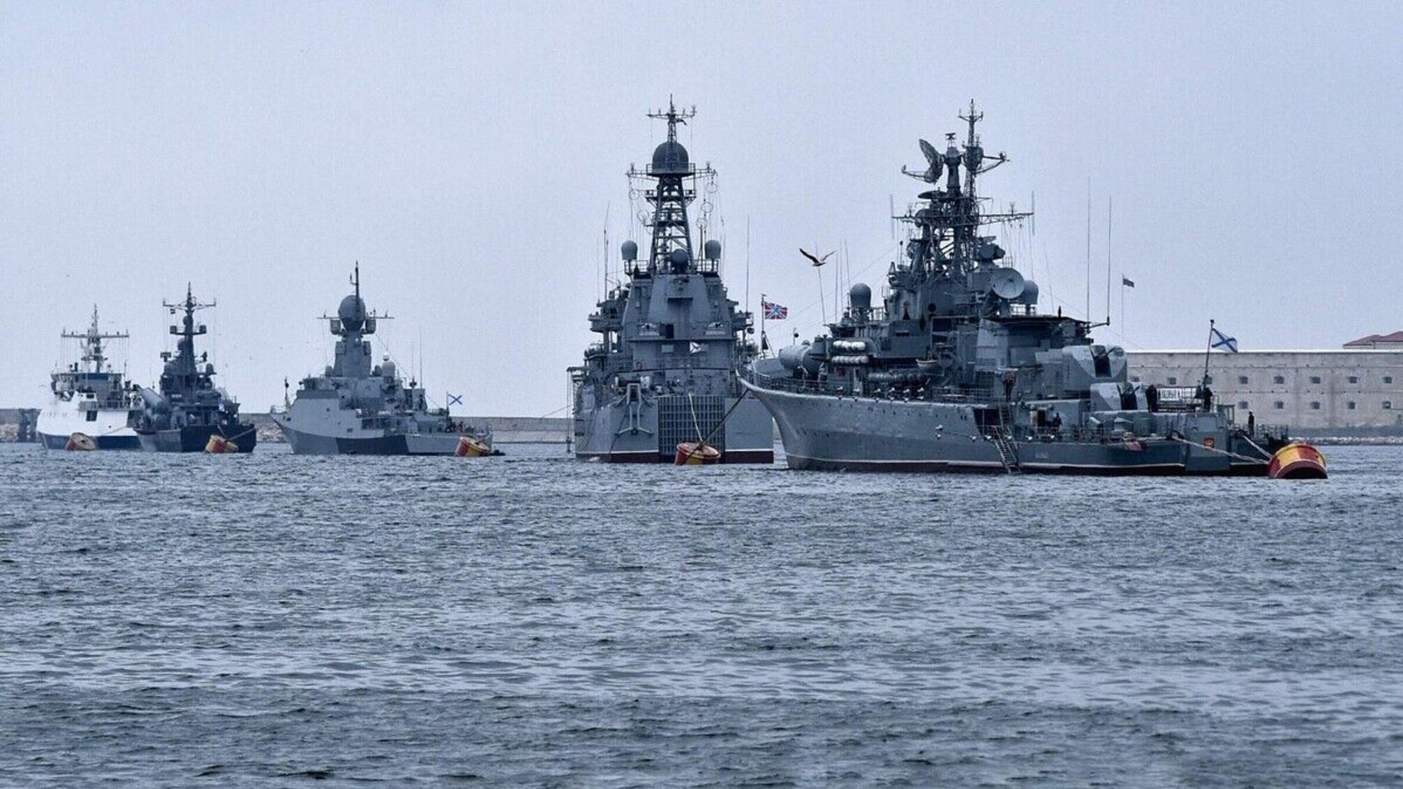 РФ утримує у Чорному морі три ракетоносії з 32 'калібрами'