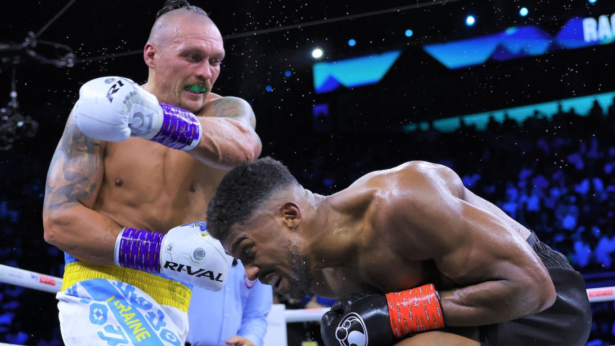 Усик Джошуа