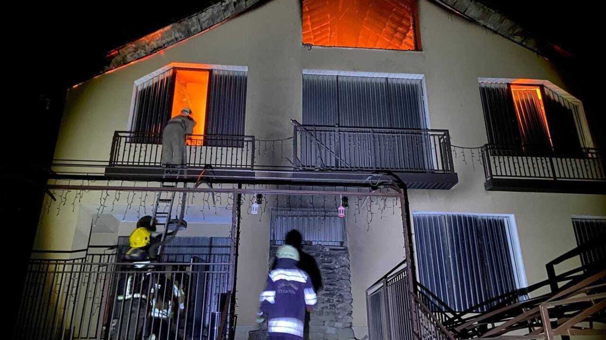 Масштабный пожар в Бухмуте