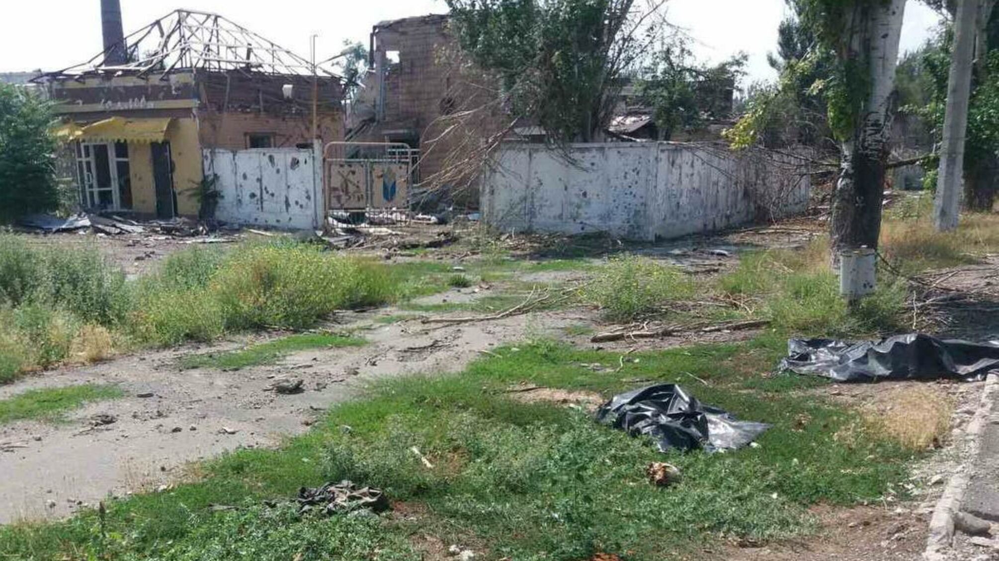 Тіла у Маріуполі