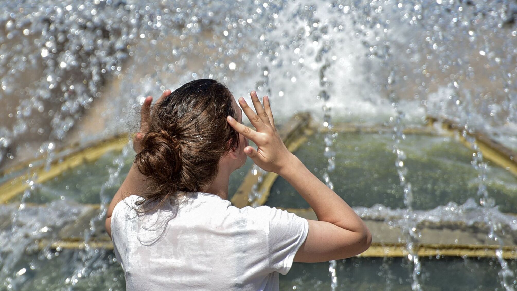 жаркая погода