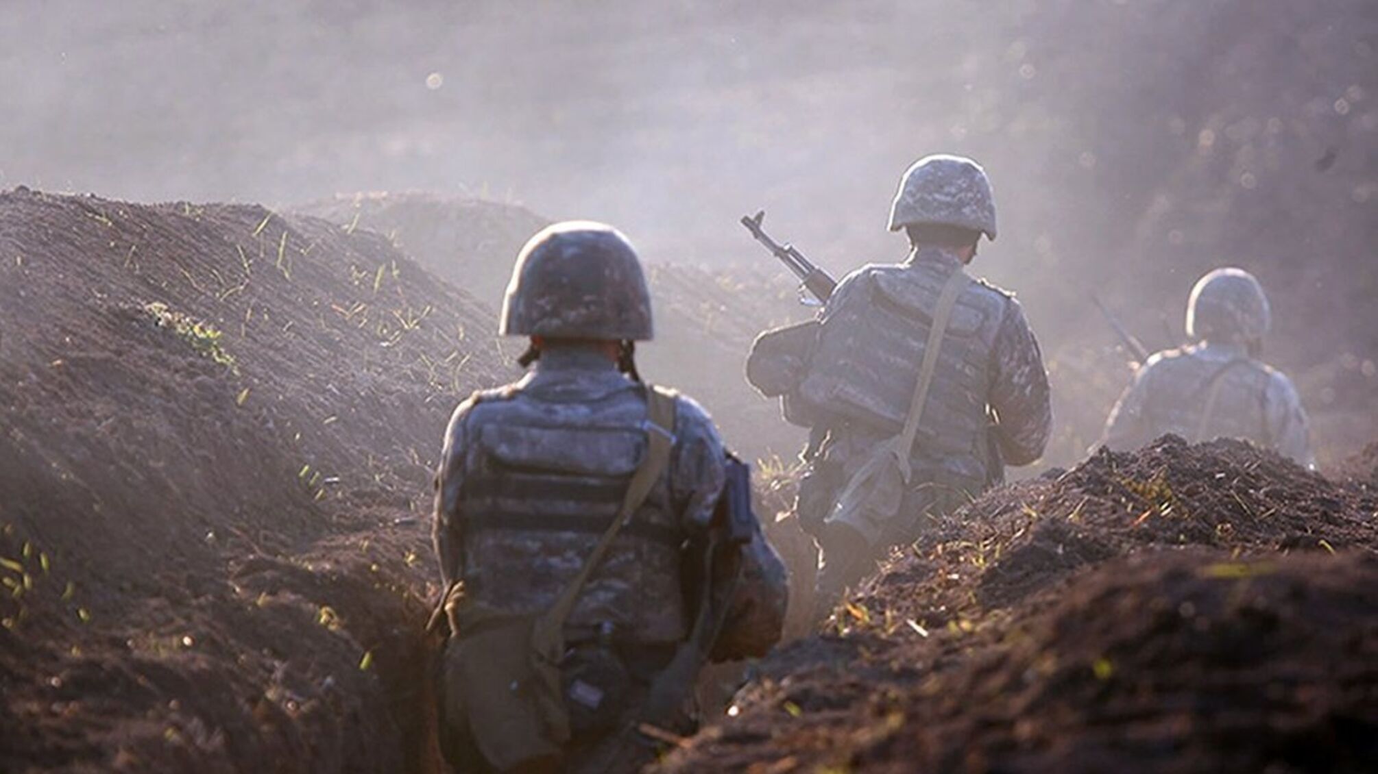 Новая война? На границе Армении и Азербайджана возобновились боевые действия (видео)