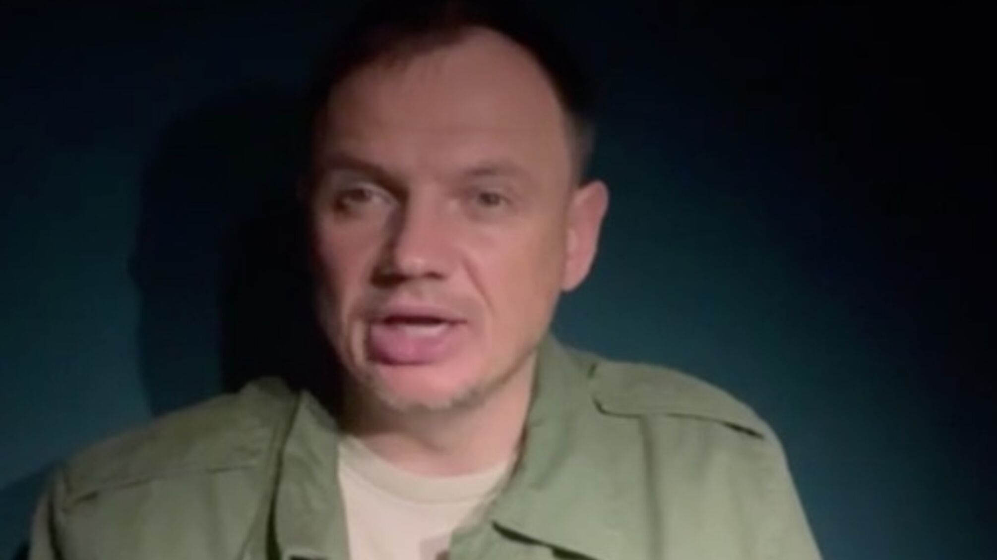 'Они готовы есть наших детей': Стремоусов записал паническое видеообращение из 'бункера'