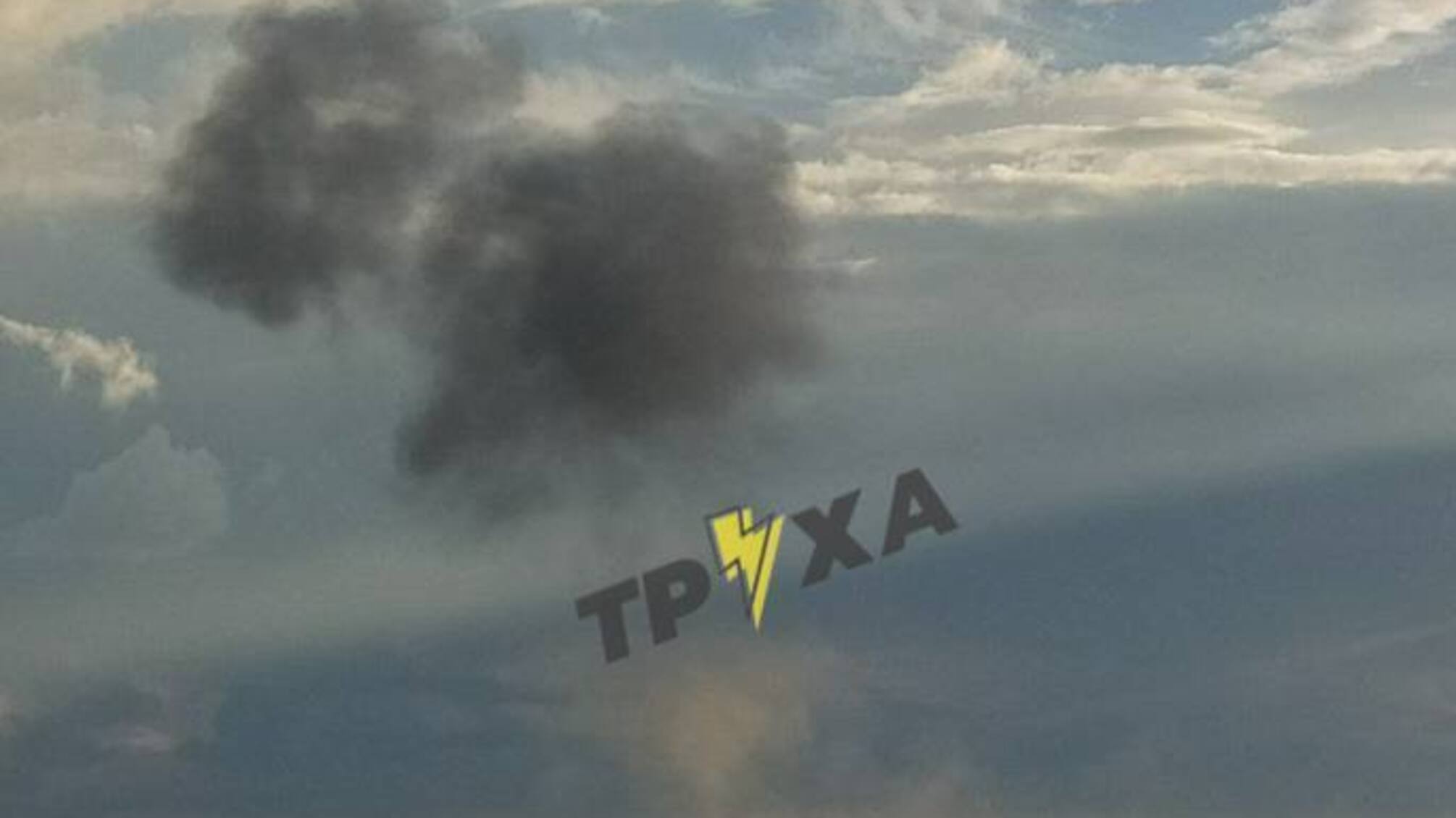 Над Новой Каховкой дым от прилета