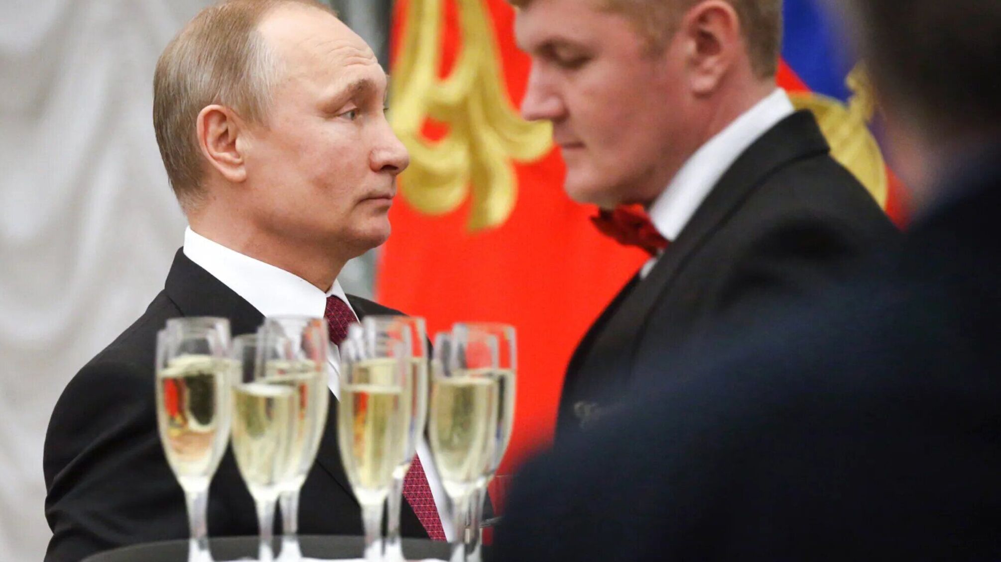 Путин обеспокоен алкоголизмом среди высшего руководства РФ