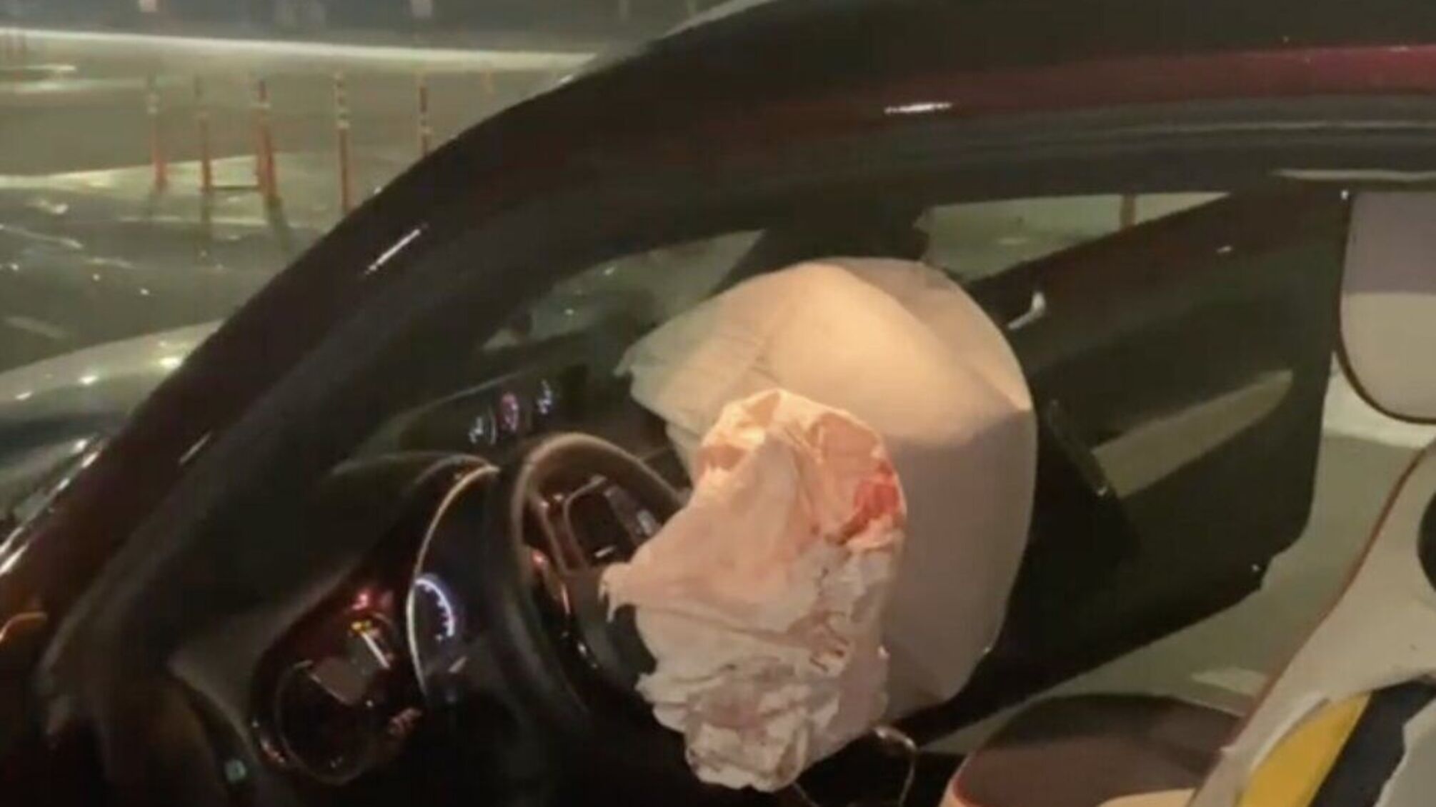 дтп з зеленським перші фото з місця події