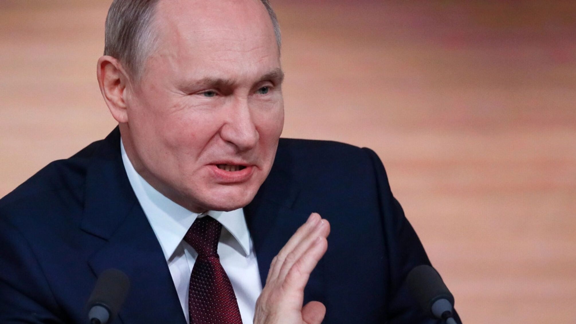 РосСМИ: Путин 'признал независимость' Запорожской и Херсонской областей