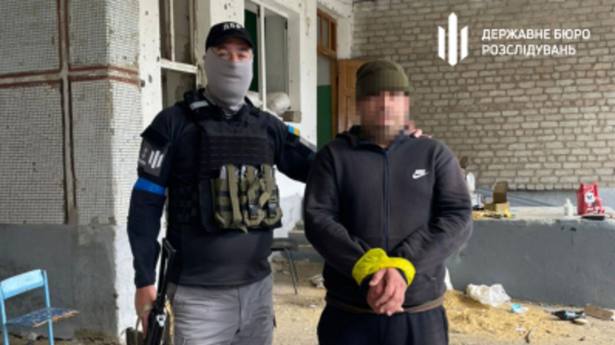У Вовчанську затримали лісничого, який допомагав росіянам будувати укріплення та бліндажі (відео)