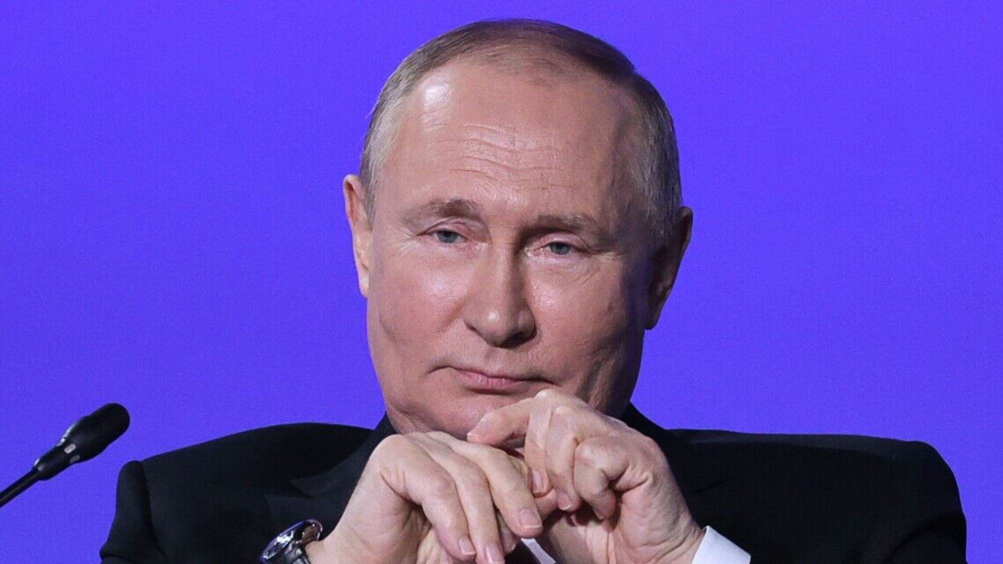 Путин сегодня созывает Совбез, – Песков