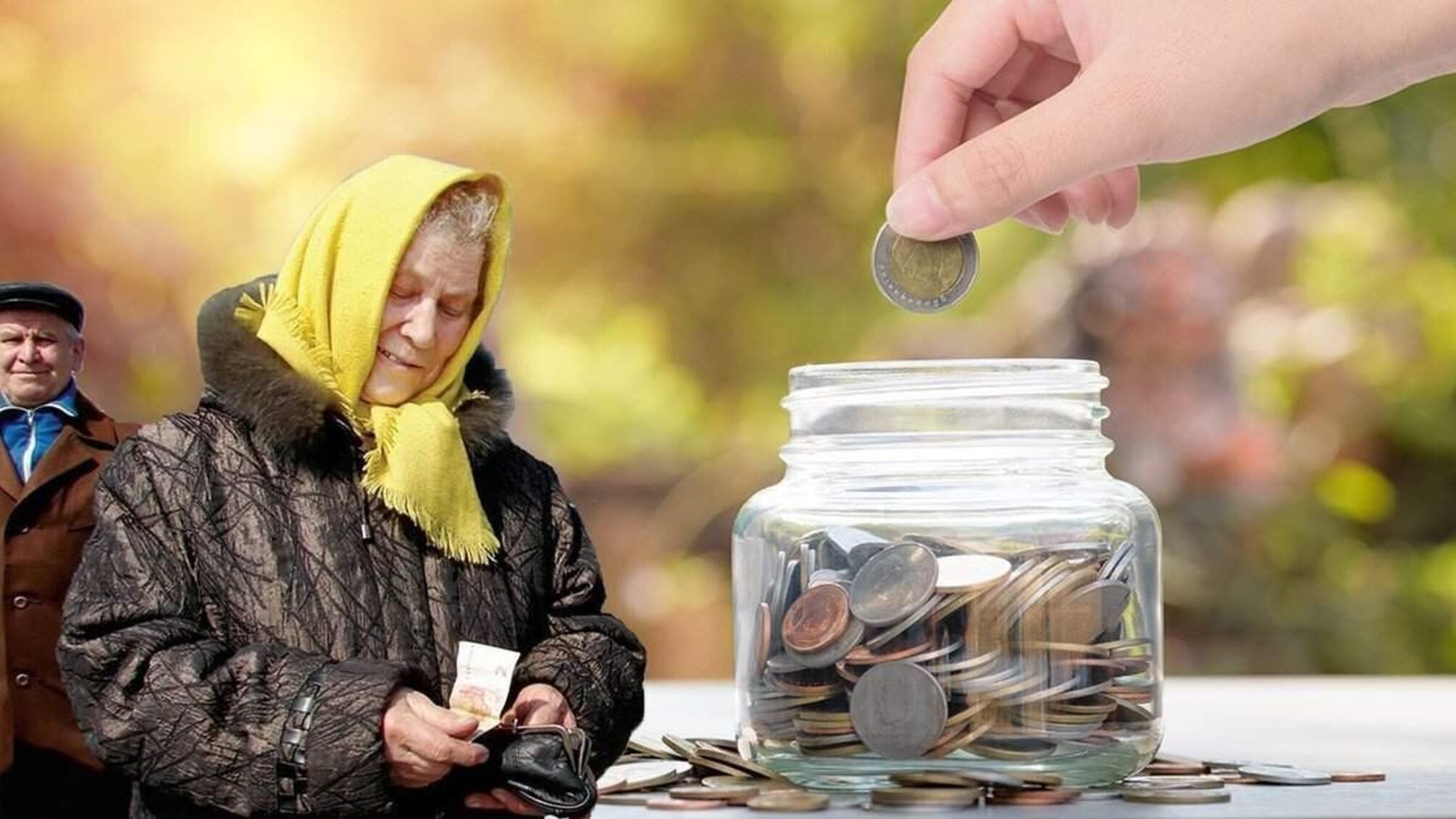В Украине с 1 октября вырастут пенсии