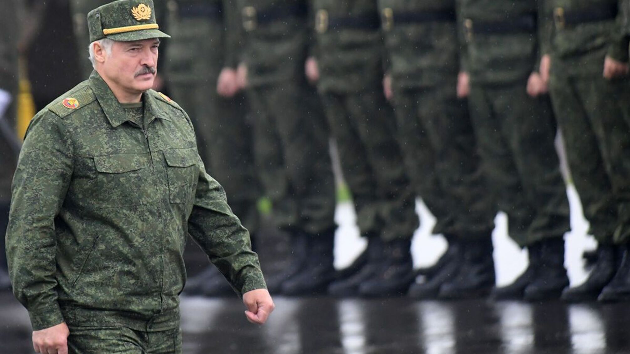 Лукашенко военные