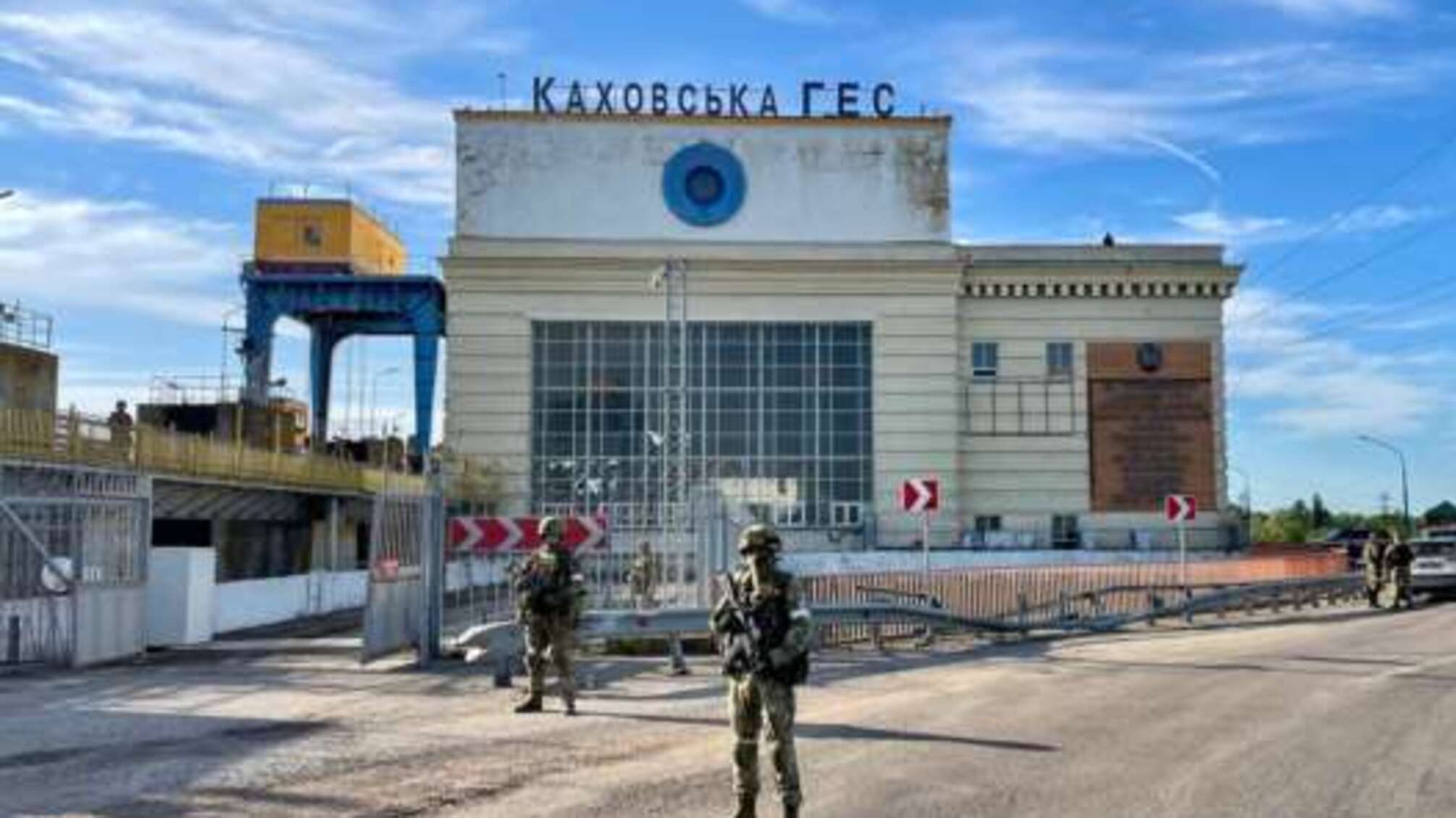 Оккупанты отключили Каховскую ГЭС, - Генштаб ВСУ