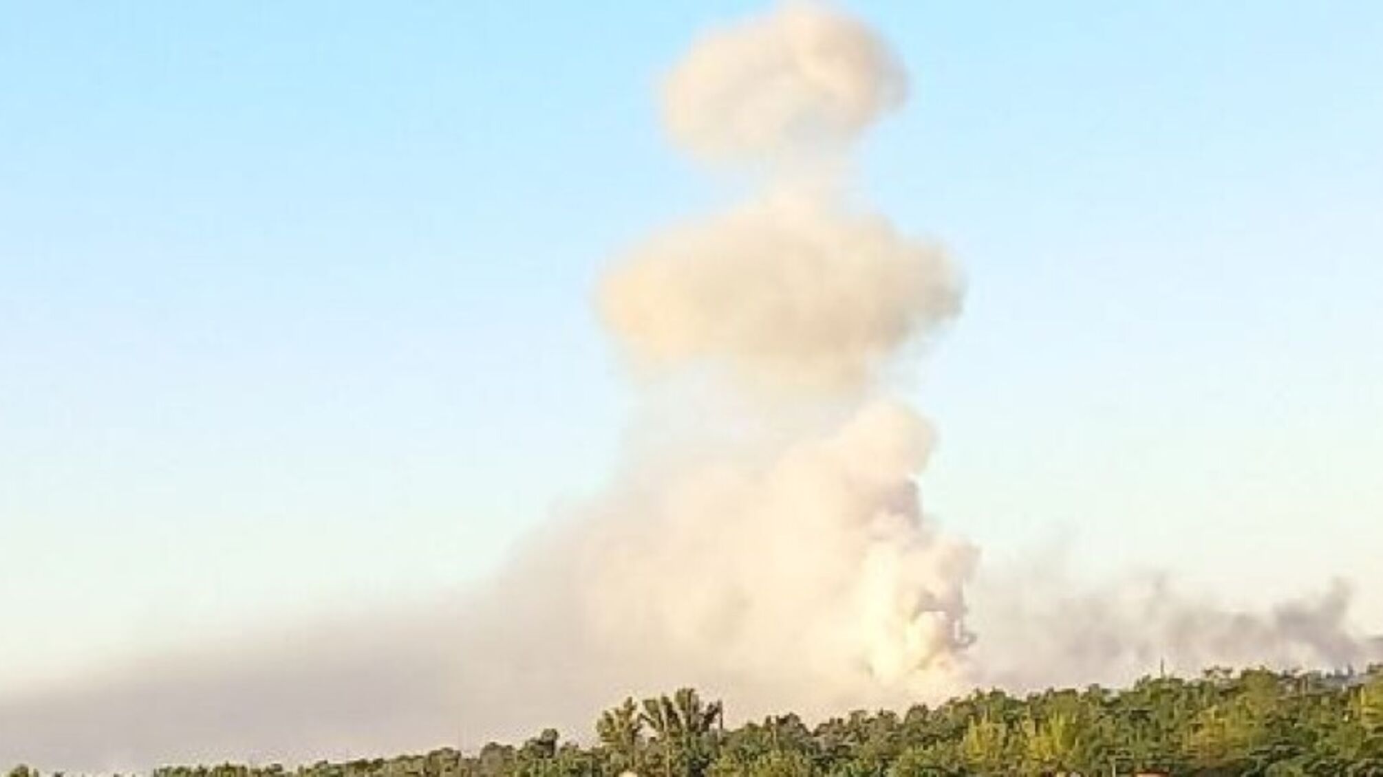 дым после взрыва