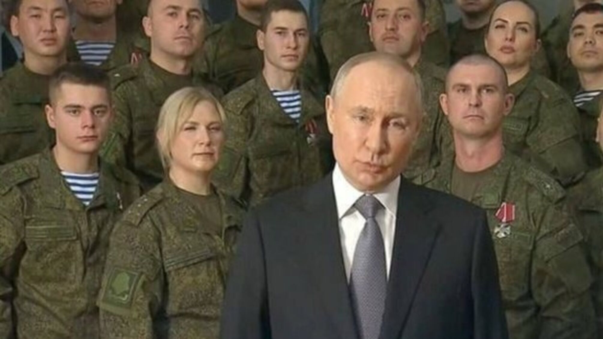 Путін виступив із новорічним зверненням до росіян 