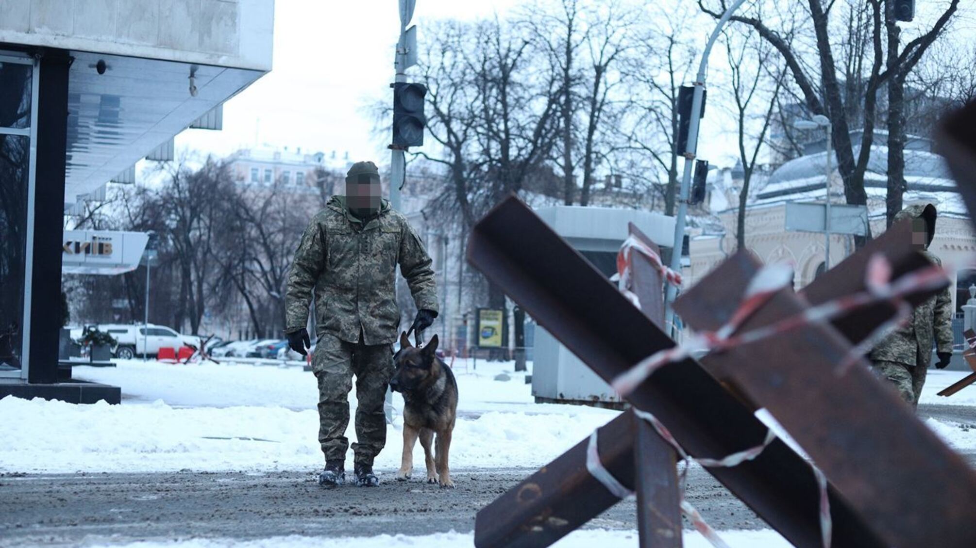 СБУ проводить контрдиверсійну операцію в урядовому кварталі у Києві: що відомо (фото)