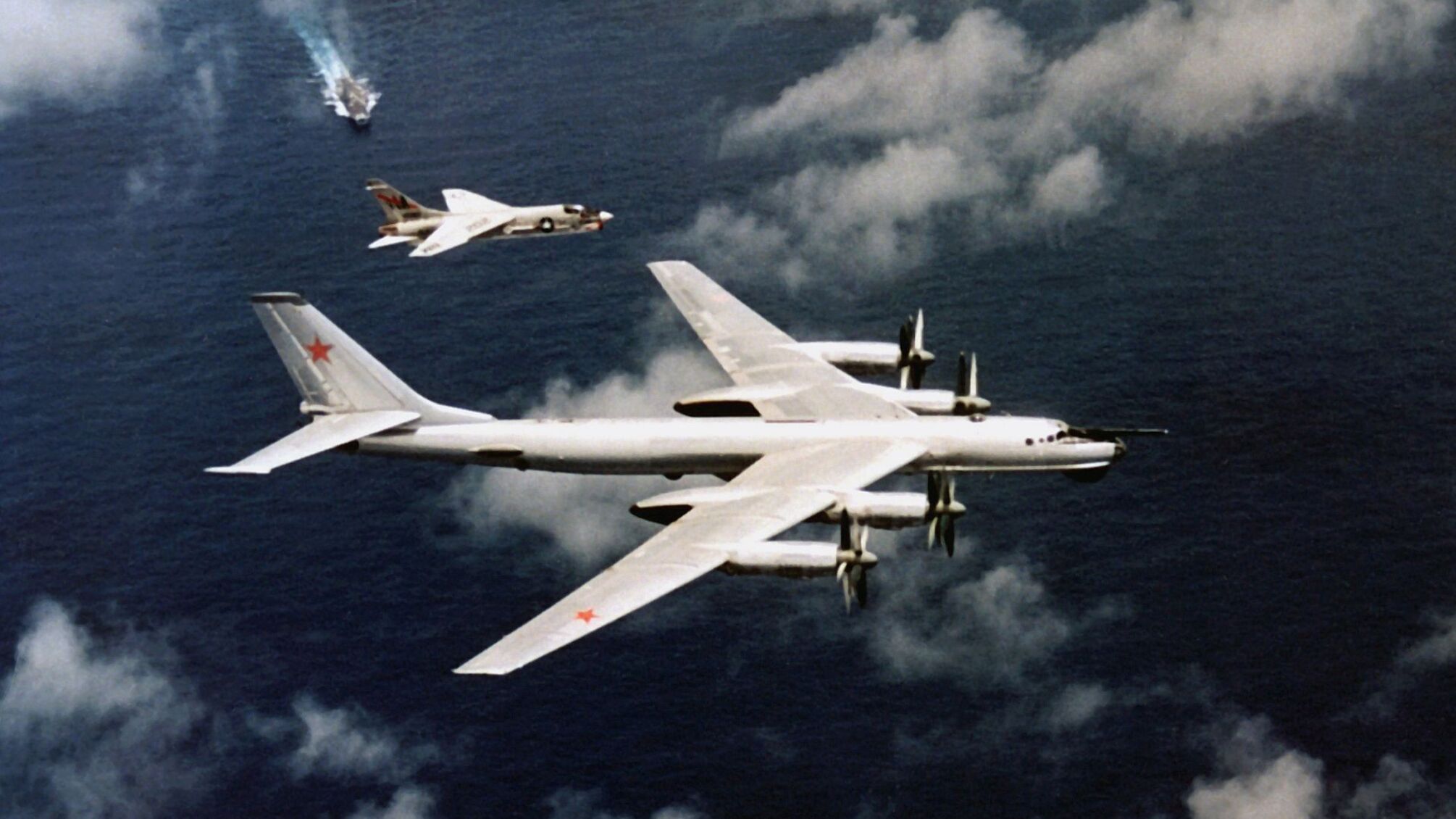 Стратегические бомбардировщики Ту-95