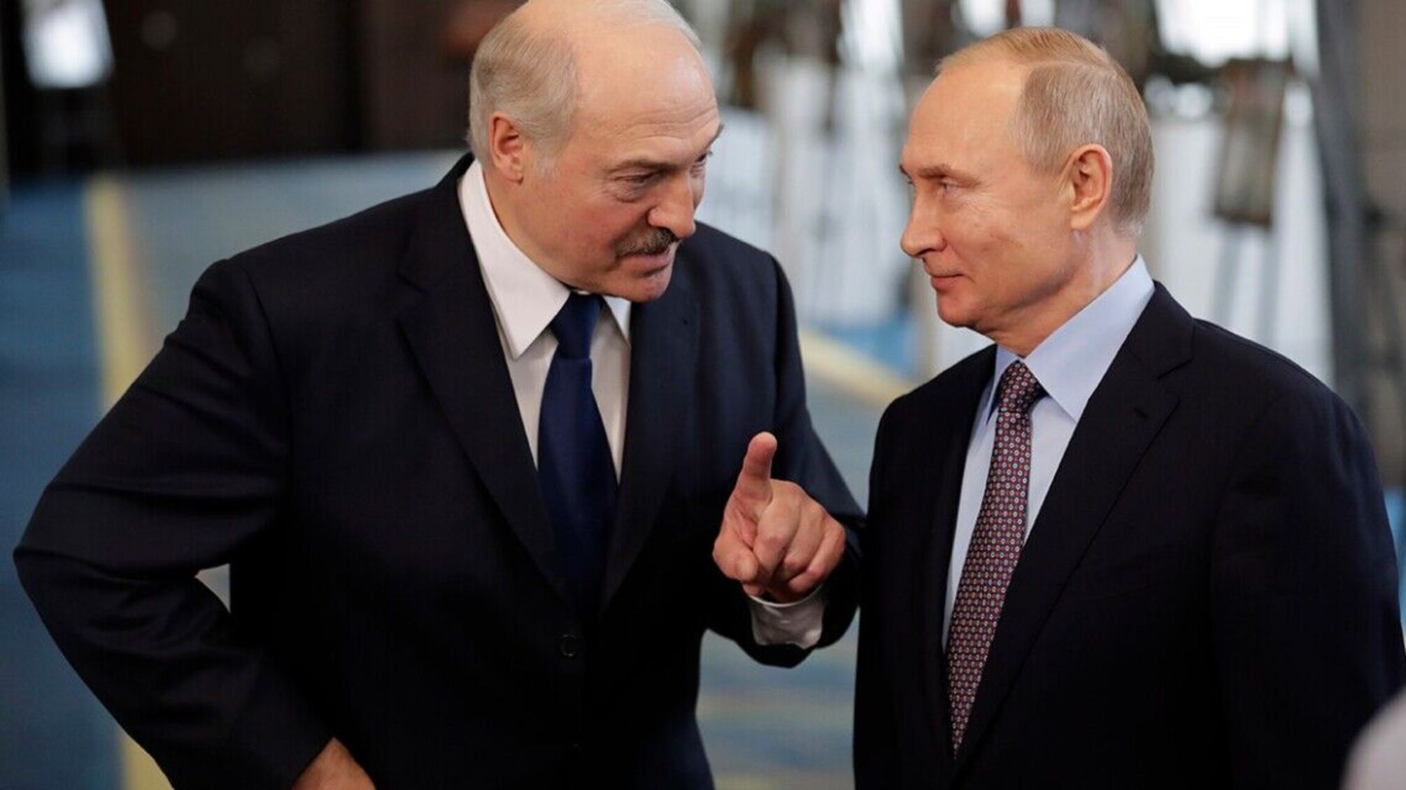 Трибунала заслуживает не только путин, но и Лукашенко