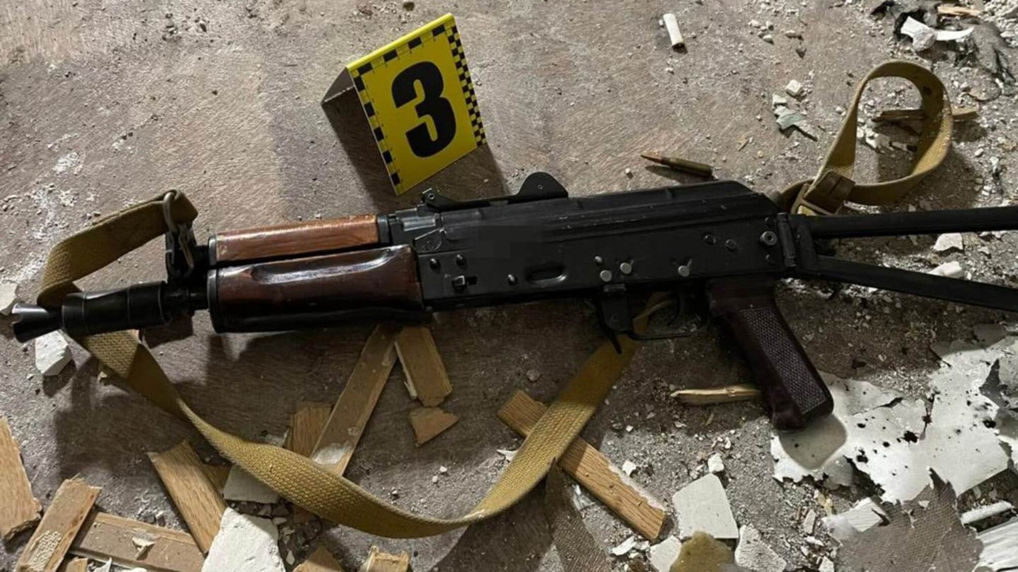 Стрельба в Днепре: полиция задержала мужчину, бросавшегося гранатами