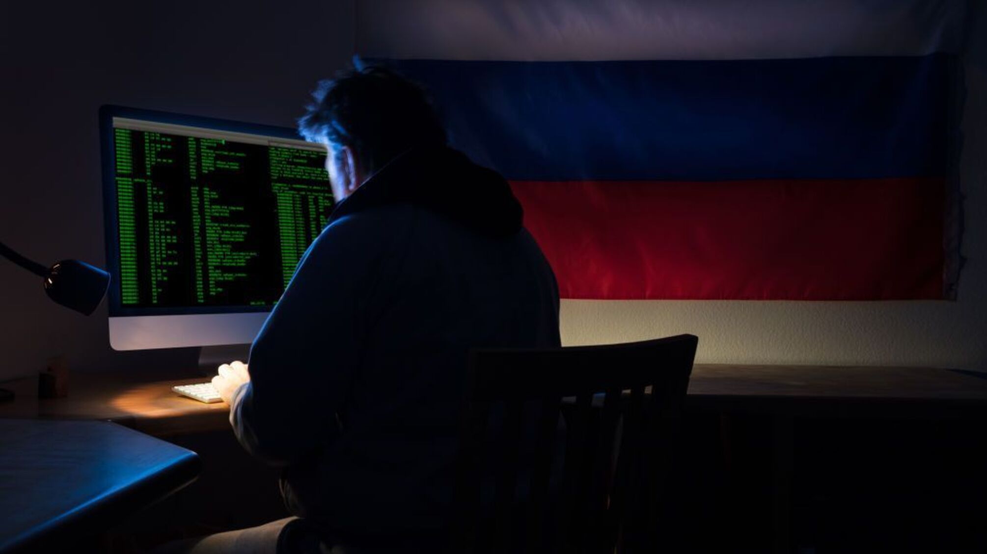 Житель Черкасс создал базу данных о 20 млн человек: сбывал личные данные граждан Украины