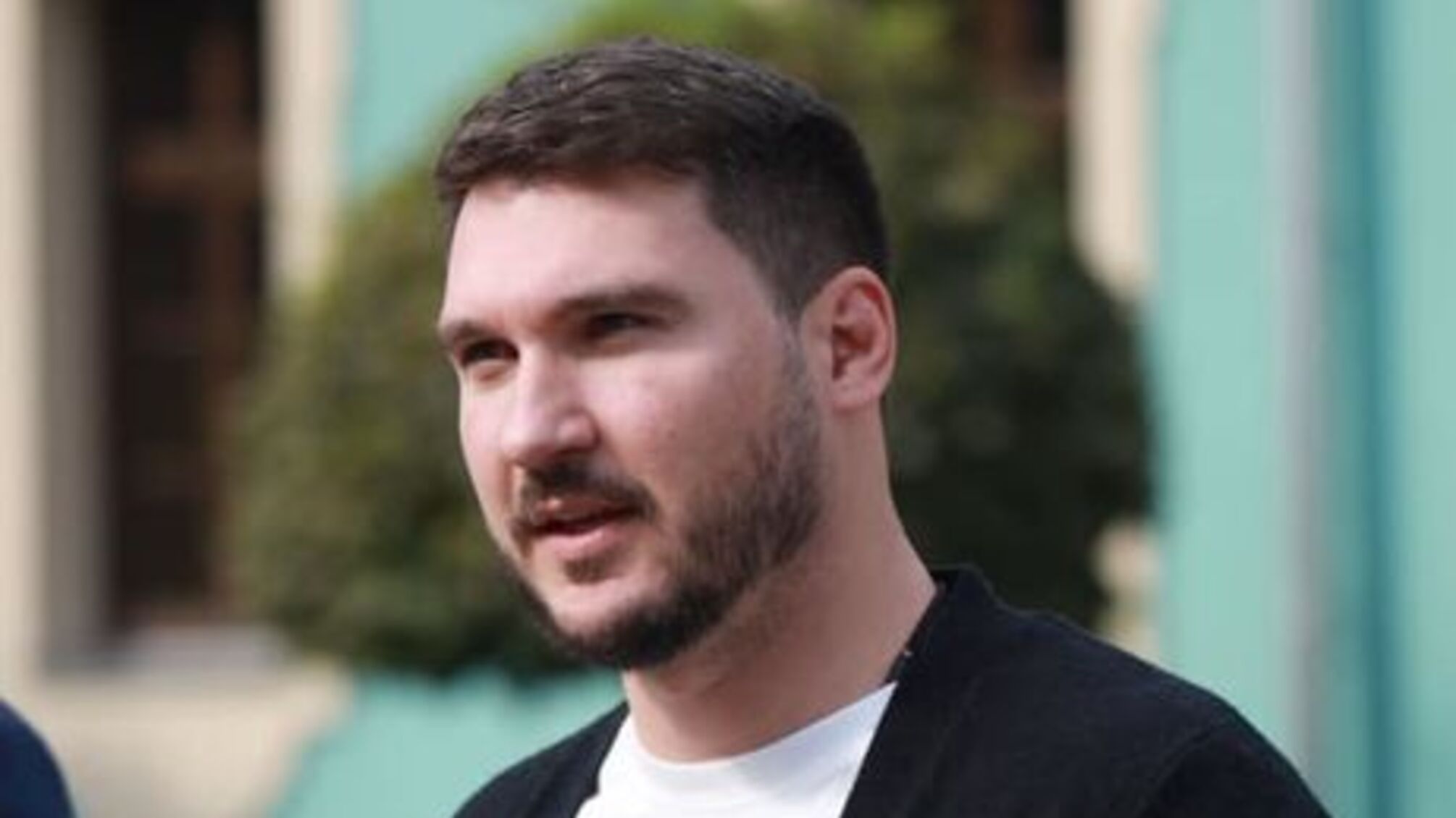 'Слуга народу' позбавила Халімона посад в партії через маєток