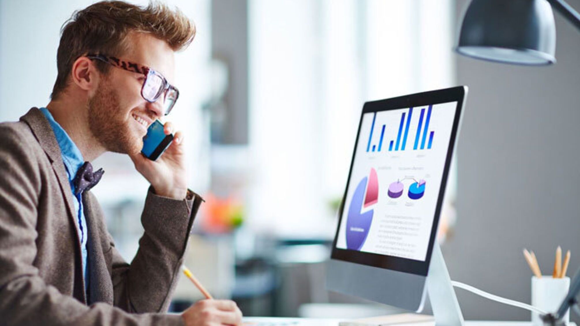 Вітання з Днем економіста: яке свято сьогодні, 12 жовтня 2023 року