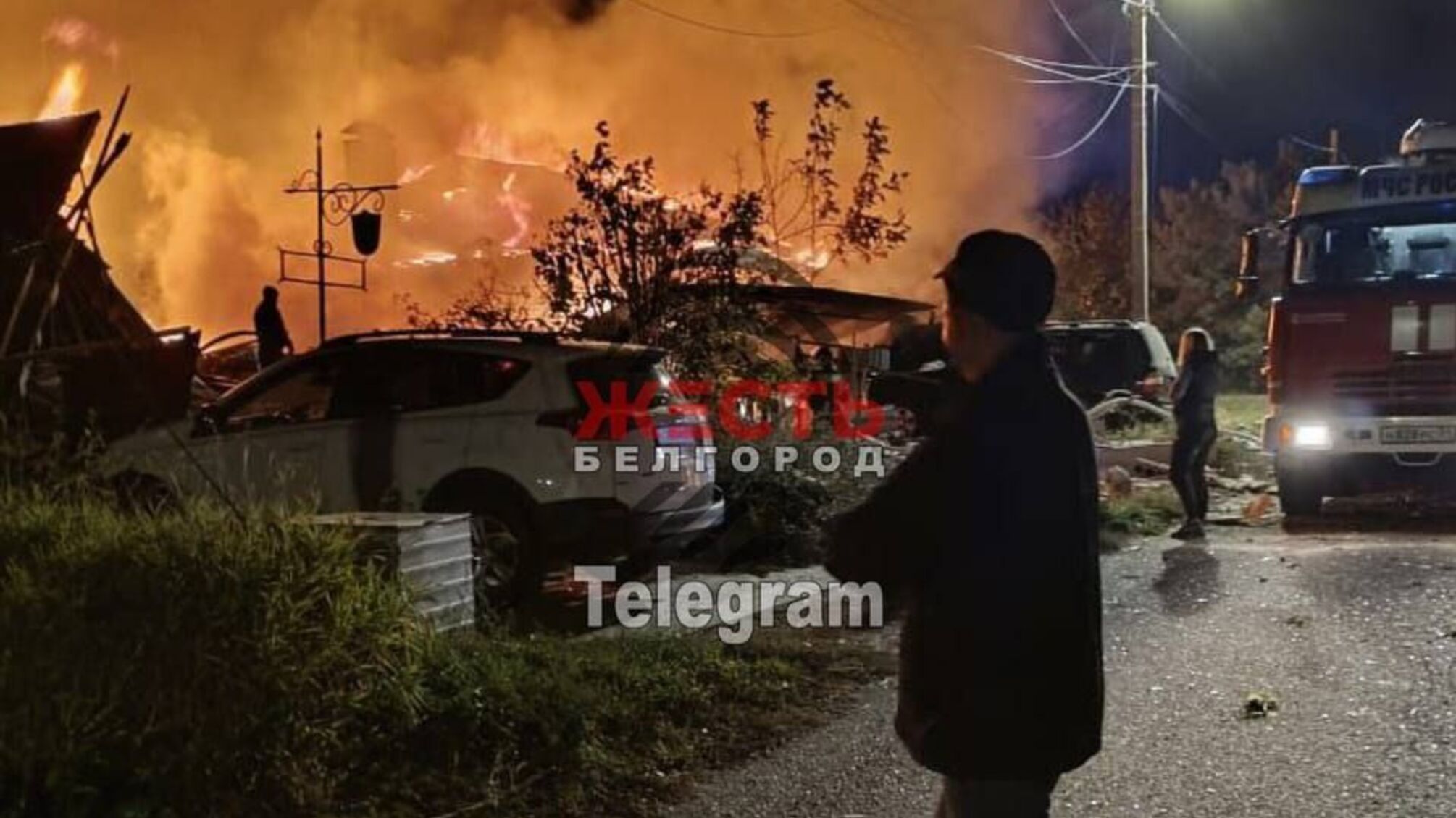 В Белгороде снова не спят: местные говорят о взрывах и пожарах, есть погибшие