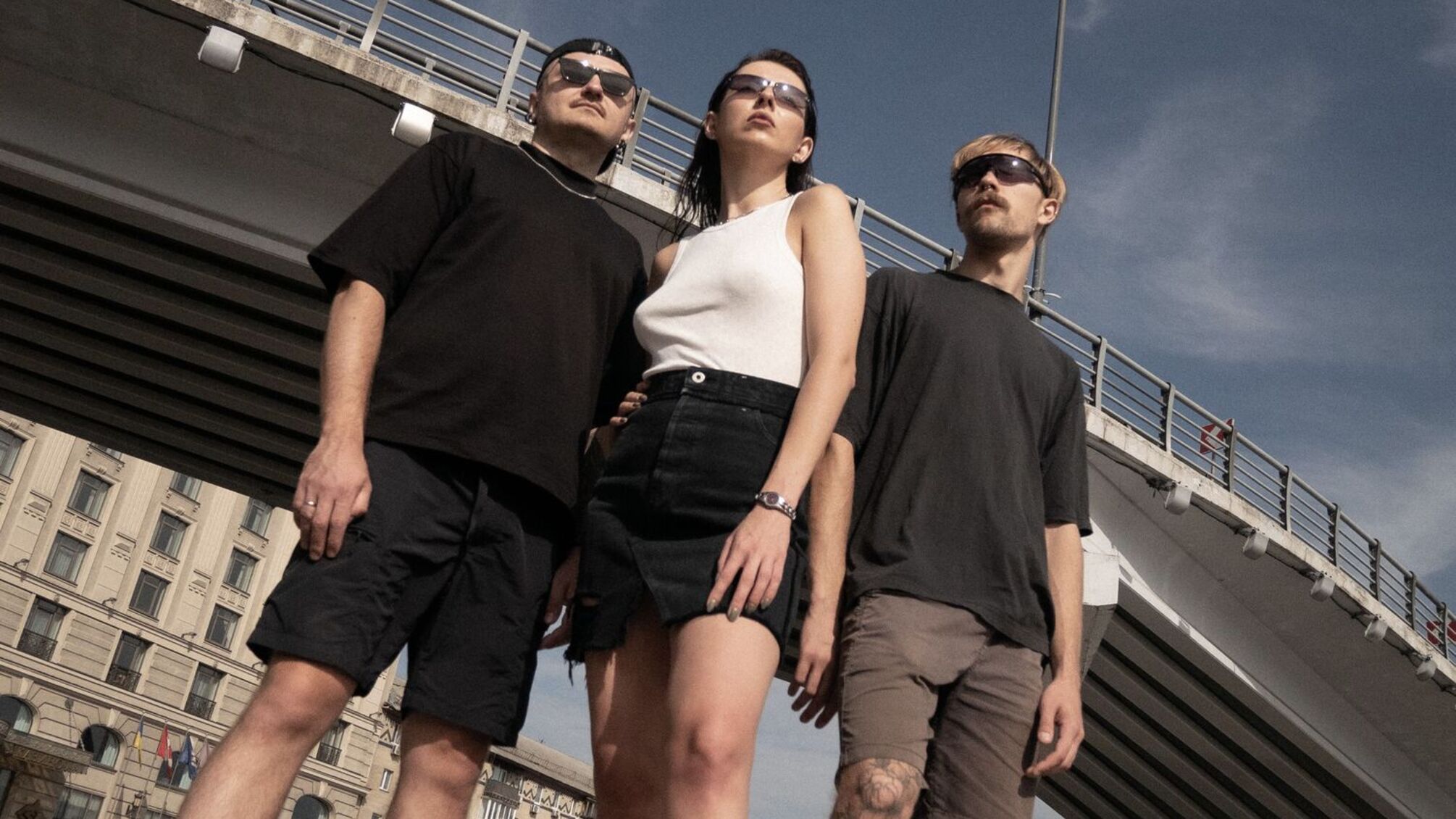 группа тонко