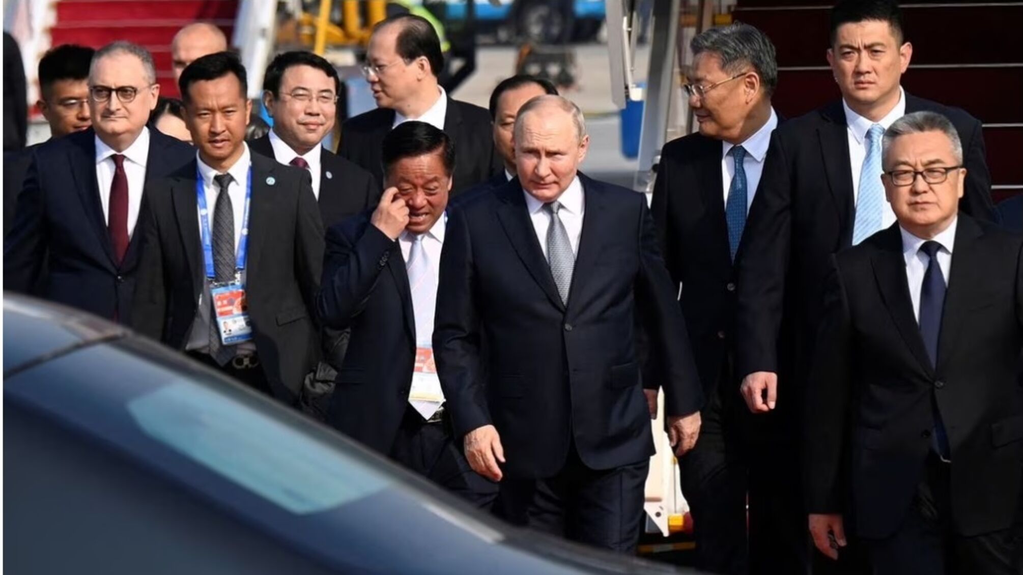 Путін прибув до Пекіна на форум 'Один пояс, один шлях' у спробі зміцнити партнерство з Китаєм