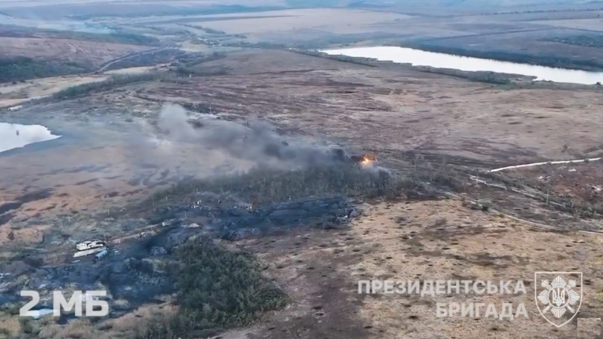 Президентская бригада ВСУ уничтожила колонну российской бронетехники на Авдеевском направлении (видео)