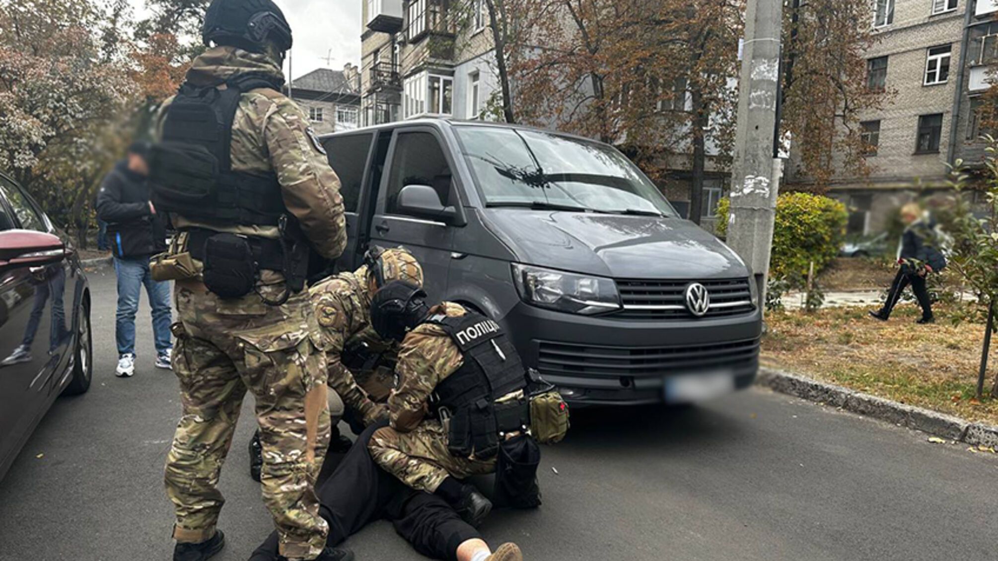 Торгував зброєю та боєприпасами: у Києві правоохоронці затримали зловмисника