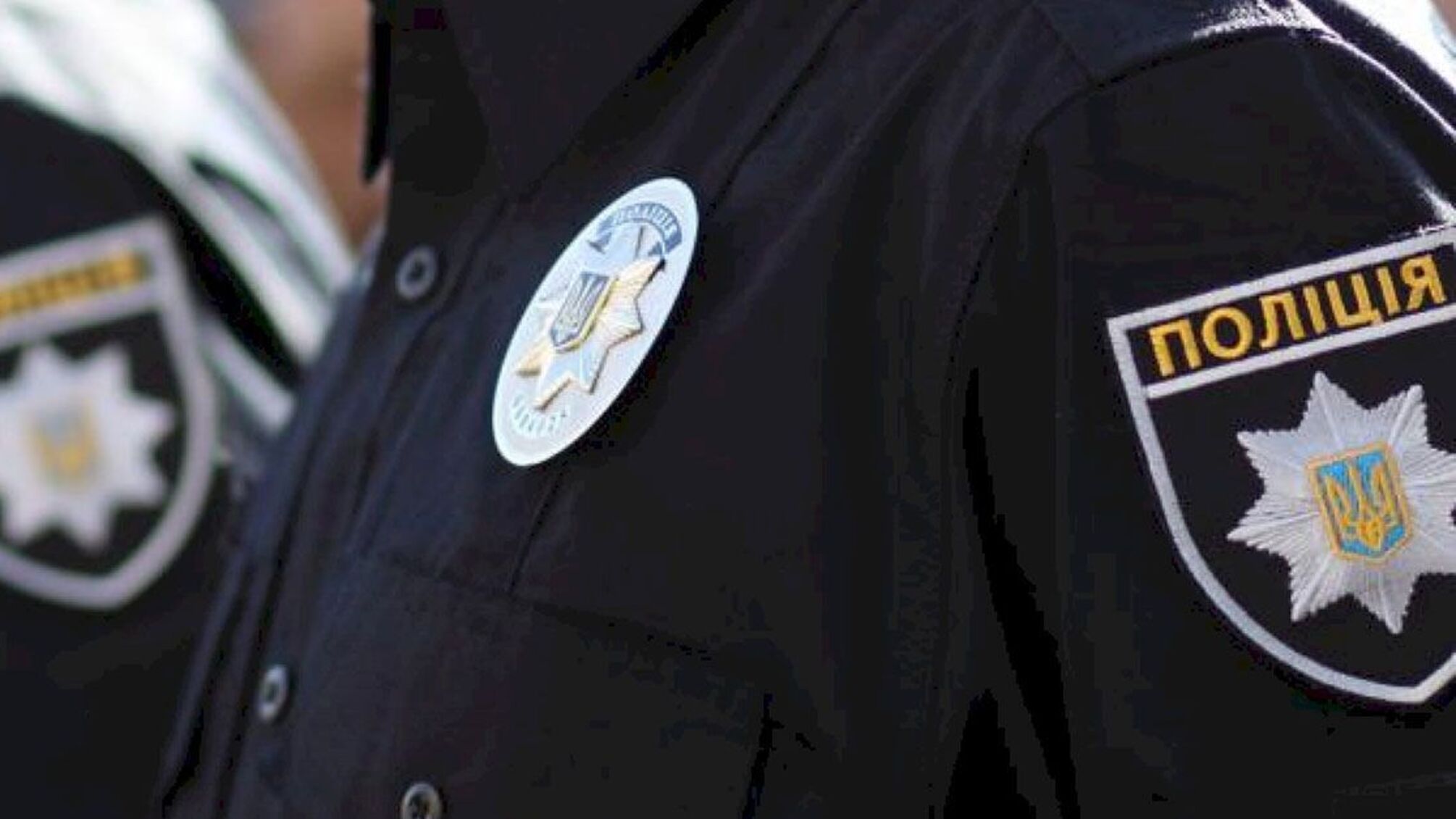 У Києві брат і сестра впали з балкону