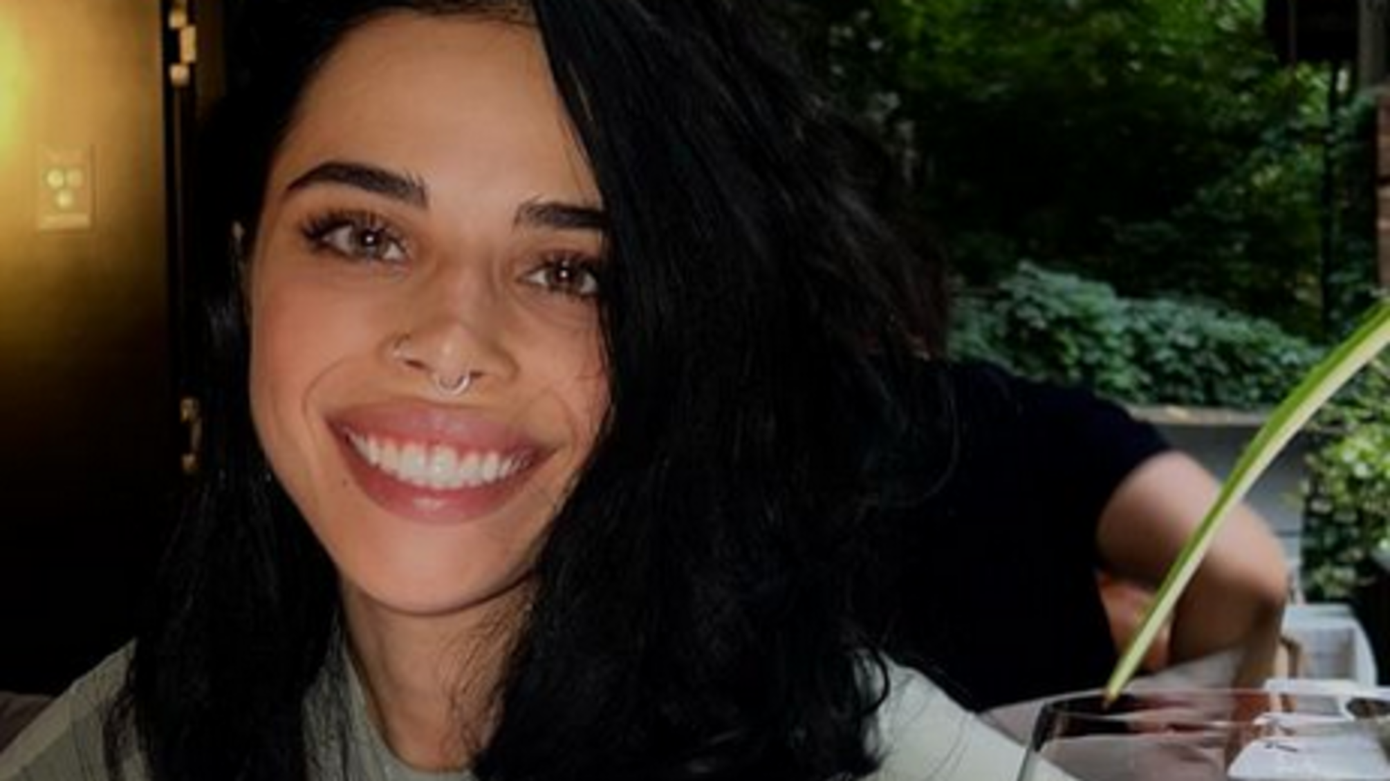 Сделала маммопластику? Певица Лера Чернецкая показала, как выходит из наркоза после операции