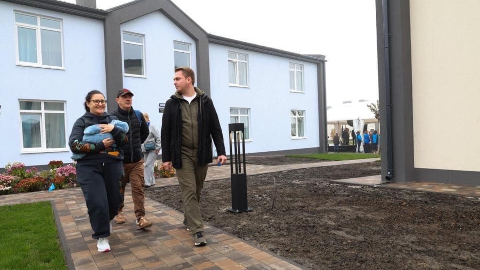 На Киевщине открыли 'Городок Хансена' - жилье для семей, потерявших свои дома в результате войны