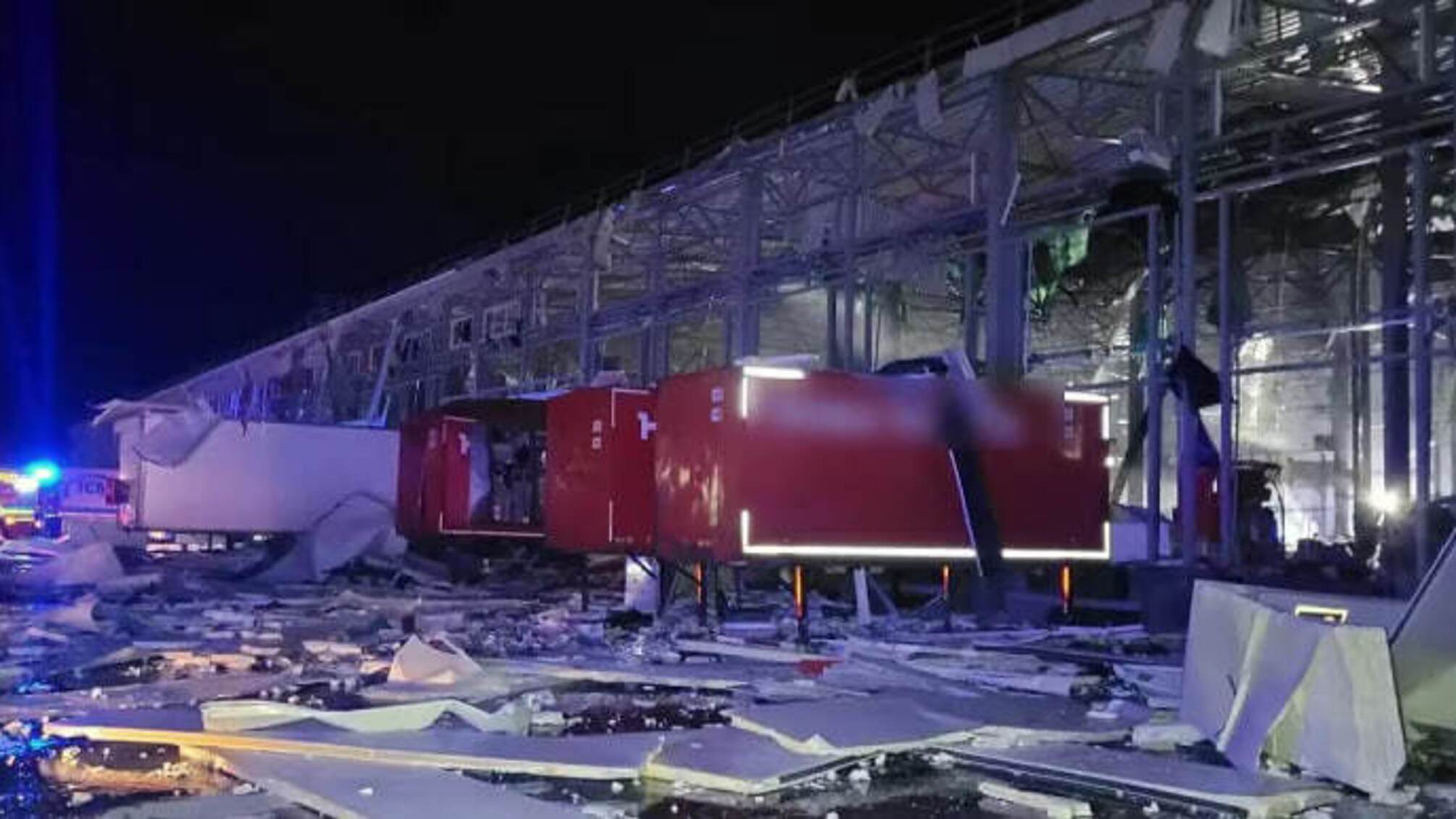 Росіяни потрапили до терміналу 'Нової пошти' на Харківщині: є загиблі та поранені