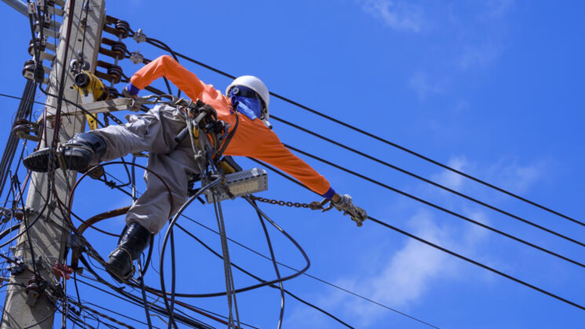 У ніч на 22 жовтня теплоелектростанція ДТЕК була обстріляна ворогом