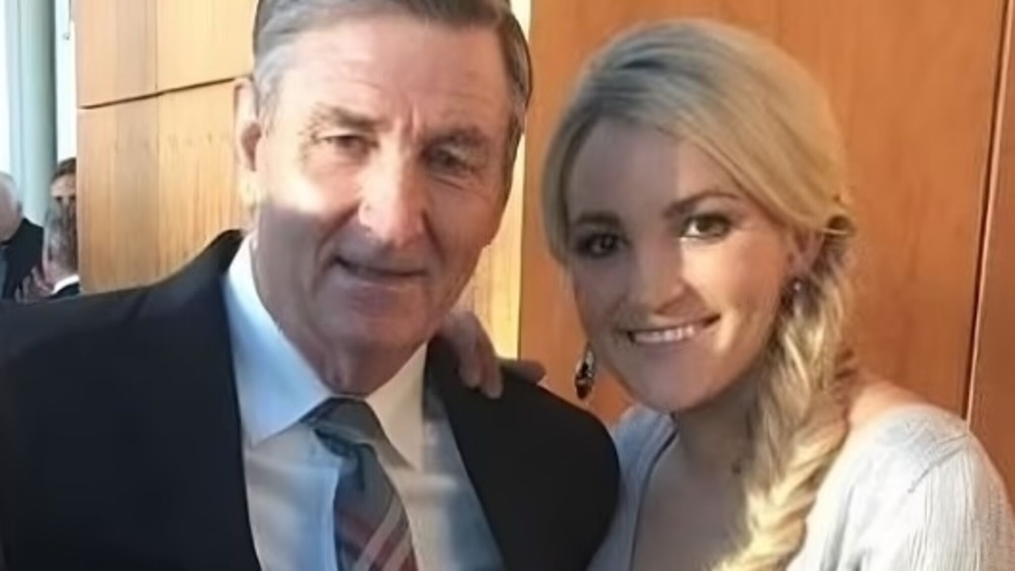 Джеймі Лінн прийняла батька після невдалого лікування алкоголізму, попри розчарування сестри Брітні Спірс