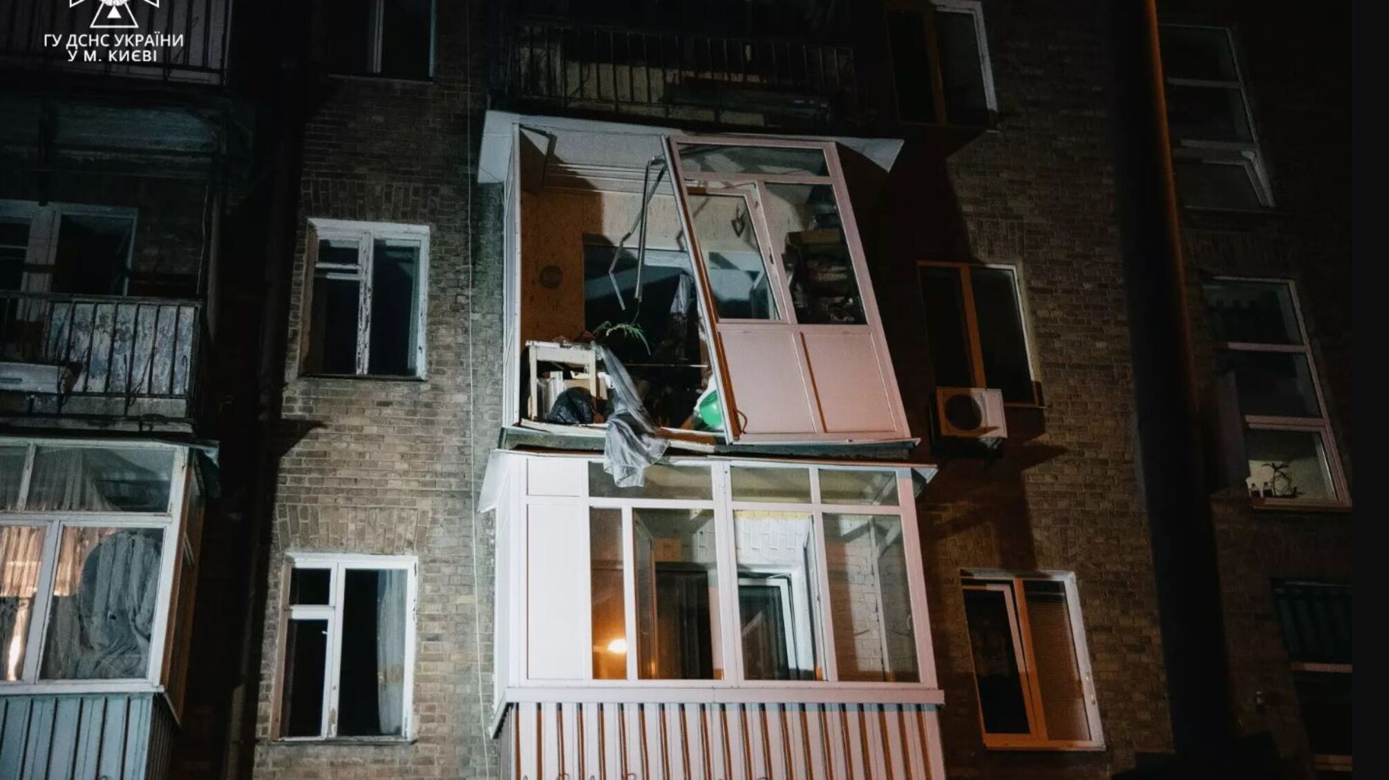 На момент вибуху в квартирі була родина з дітьми - постраждалих немає