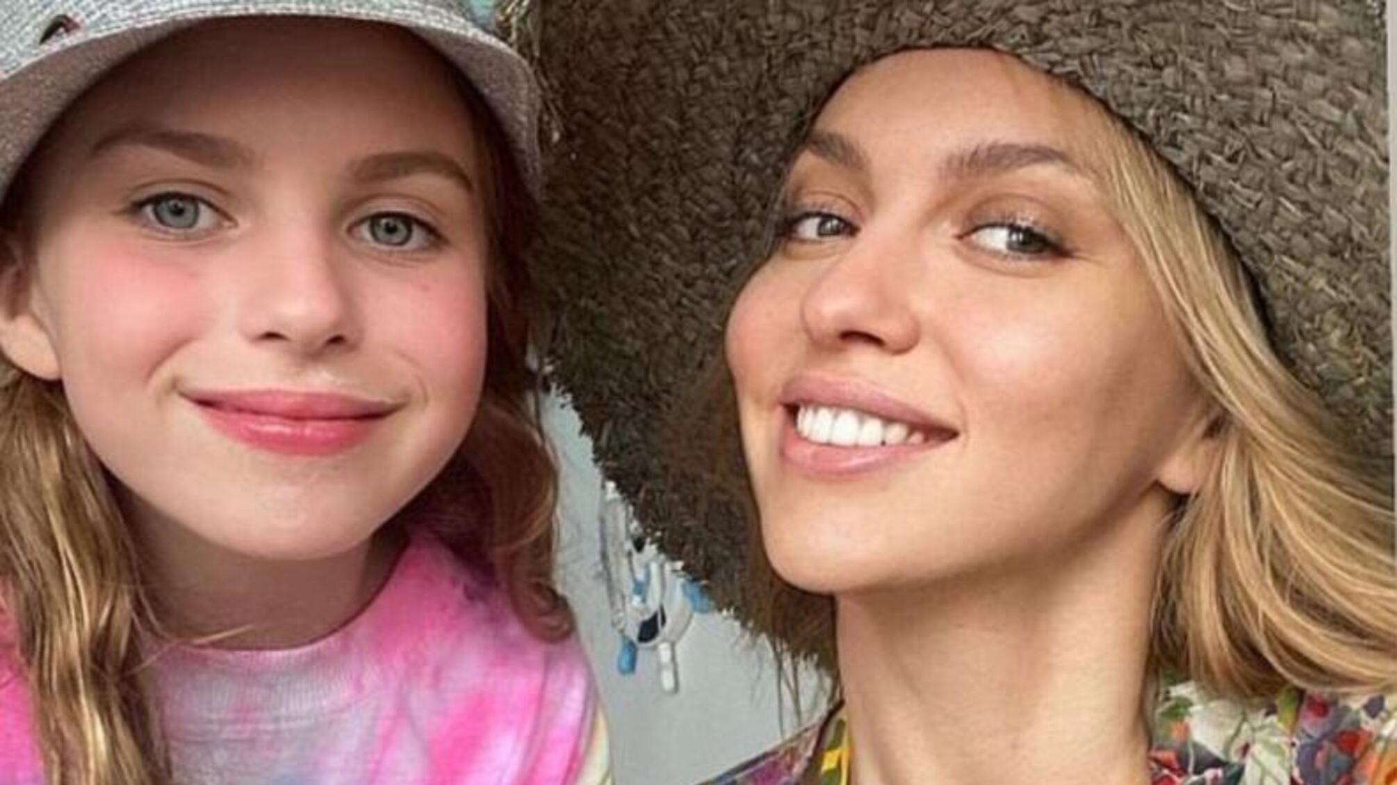 Оля Полякова