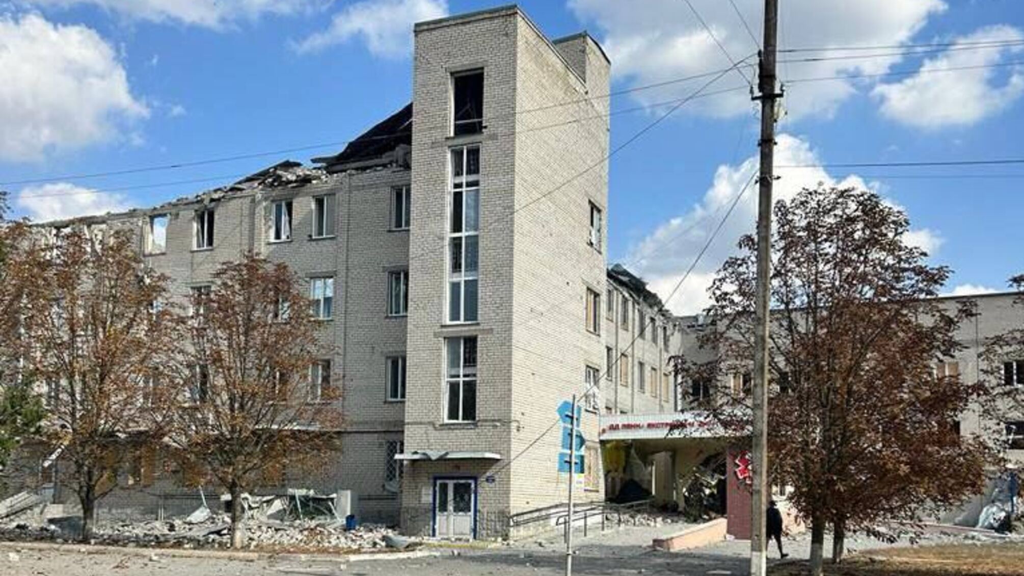 Четвертий поверх лікарні у Бериславі повністю знищено