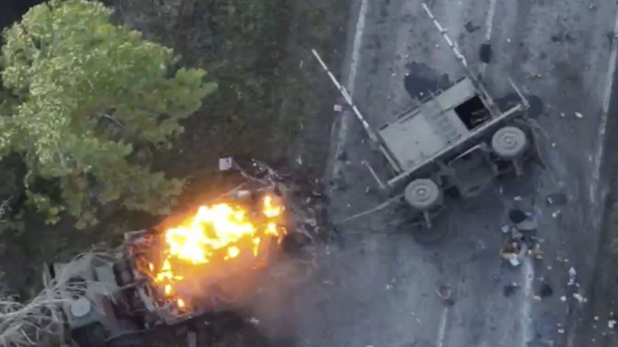 Украинцы уничтожили РЭБ Р-330Ж 'Житель' и ТОС-1А 'Солнцепек'