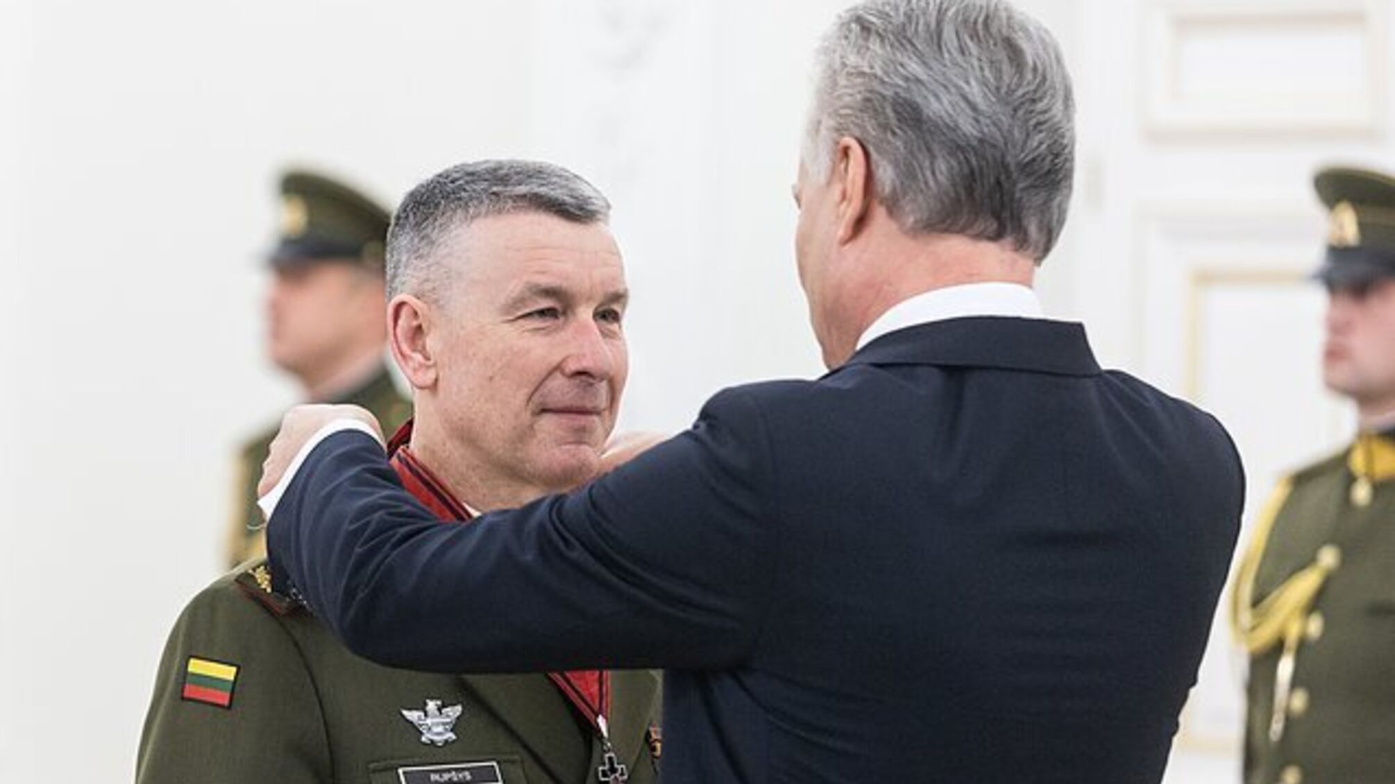 Вальдемарас Рупшис и Гитанас Науседа