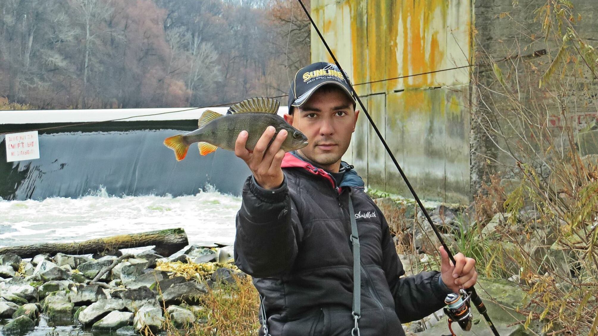 Рыбак решил остаться за границей, чтобы избежать мобилизации