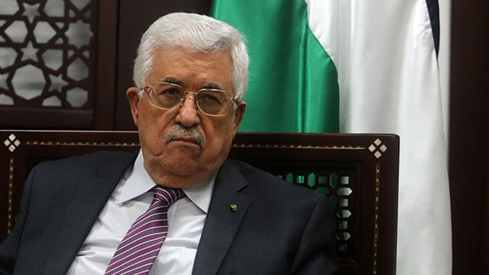 На колонну президента Палестины совершили нападение: был убит охранник