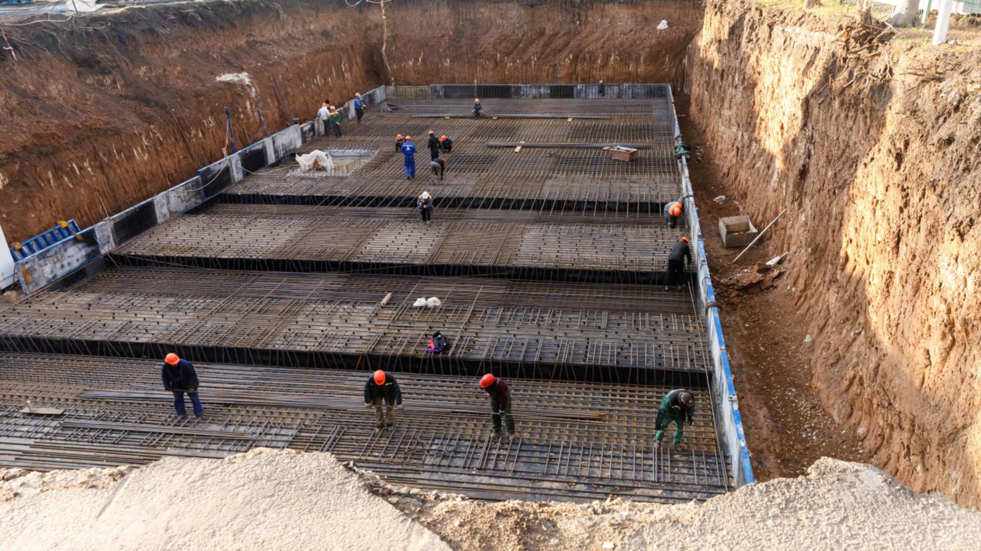 Школа під землею