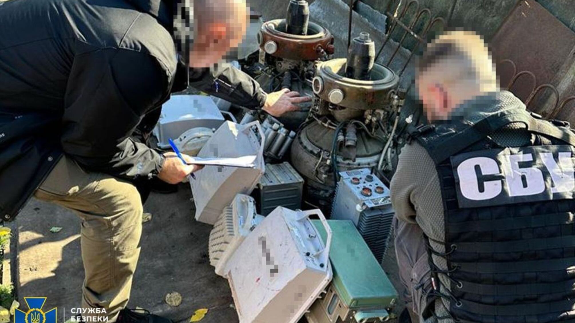 Хотел нелегально вывезти из Украины комплектующие к вертолетам Ми-8: СБУ разоблачила в Кропивницком дельца