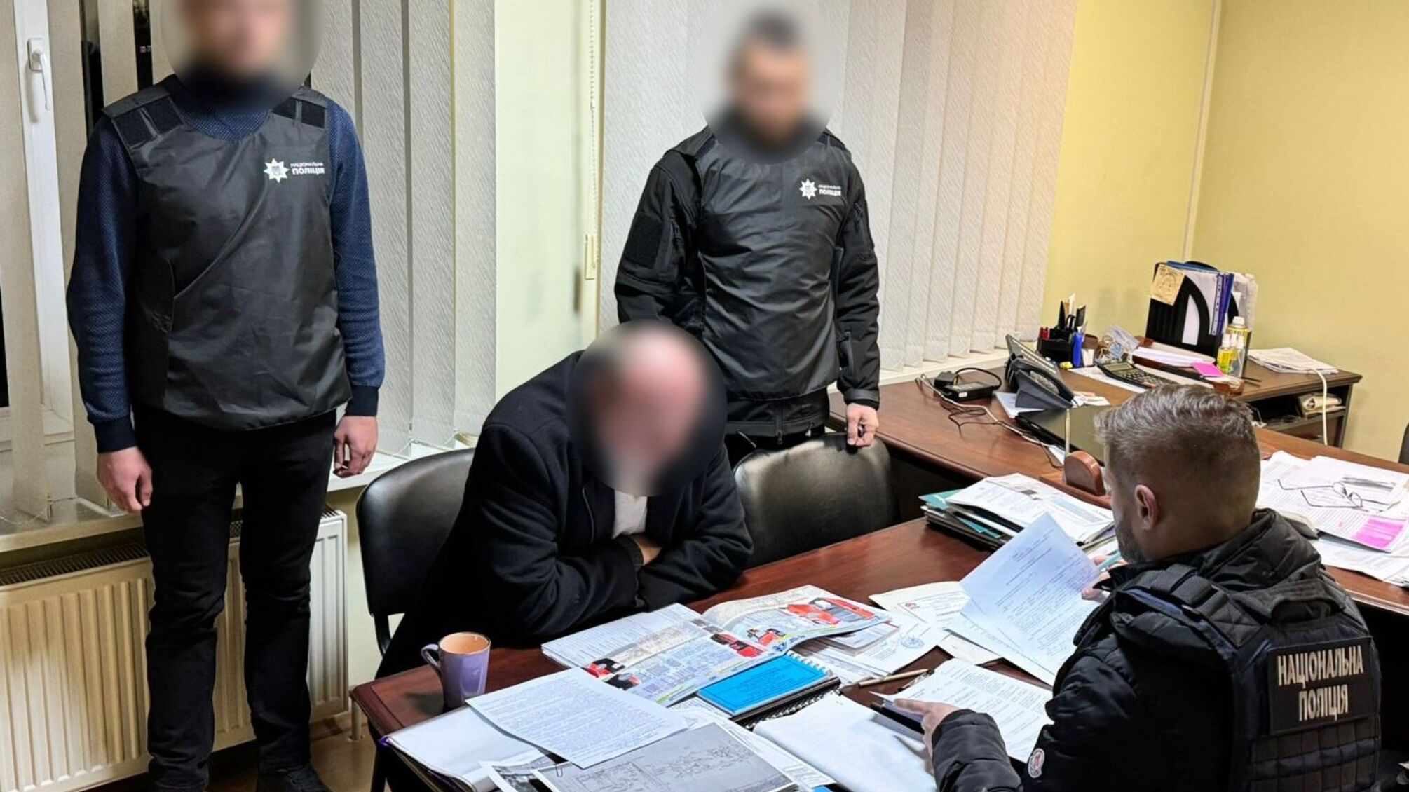 У Чернігові на хабарі в 140 тис. грн затримали посадовця міськради Почепа: подробиці