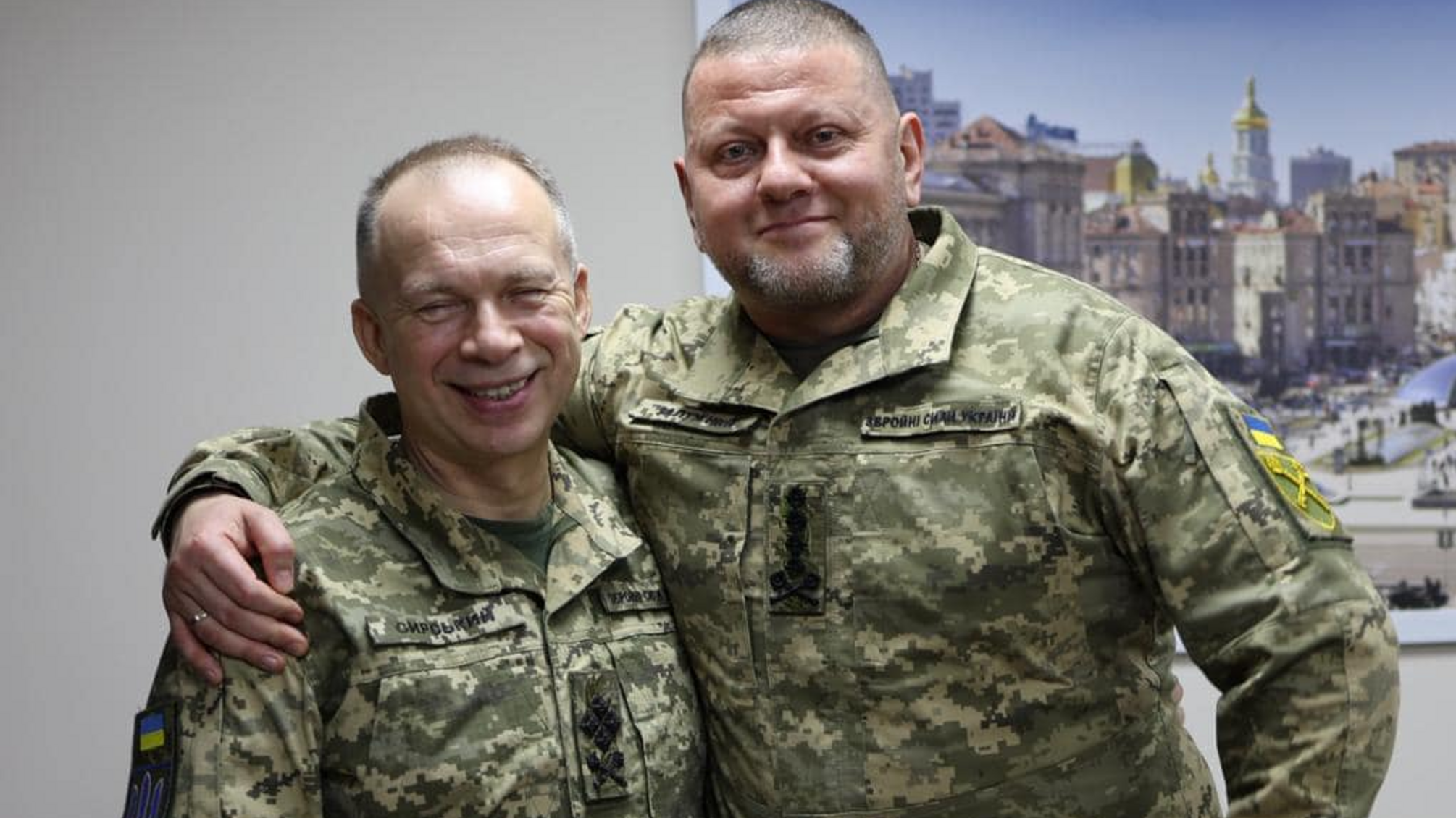Валерий Залужный поделился фото с Командующим Сухопутными войсками Александром Сырским