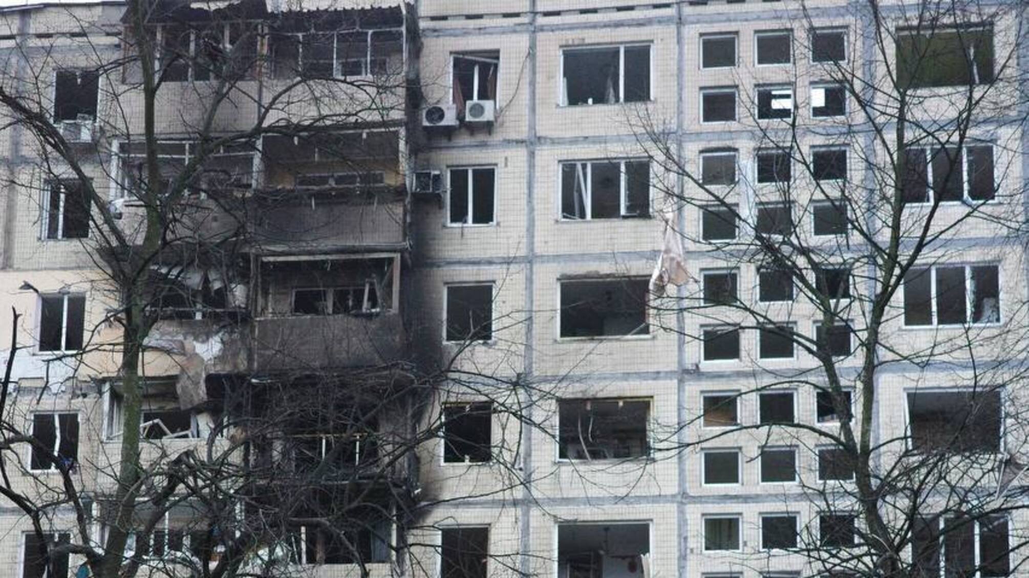Виталий Кличко пообещал временное жилье пострадавшим от обстрела этой ночью